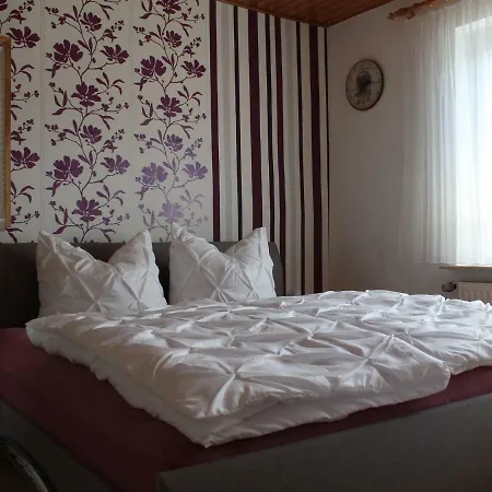 Beautiful With Garden Terrace Apartment *