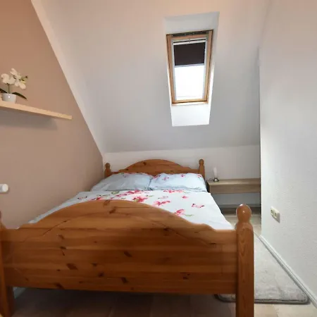 Beautiful With Garden Terrace Apartment